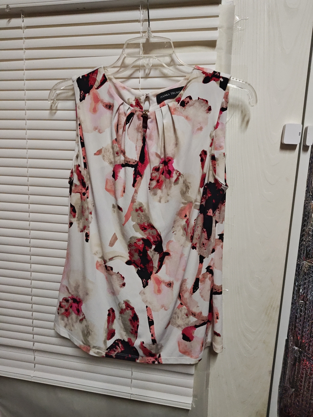 Ivanka Trump White Floral Print Sleeveless Top